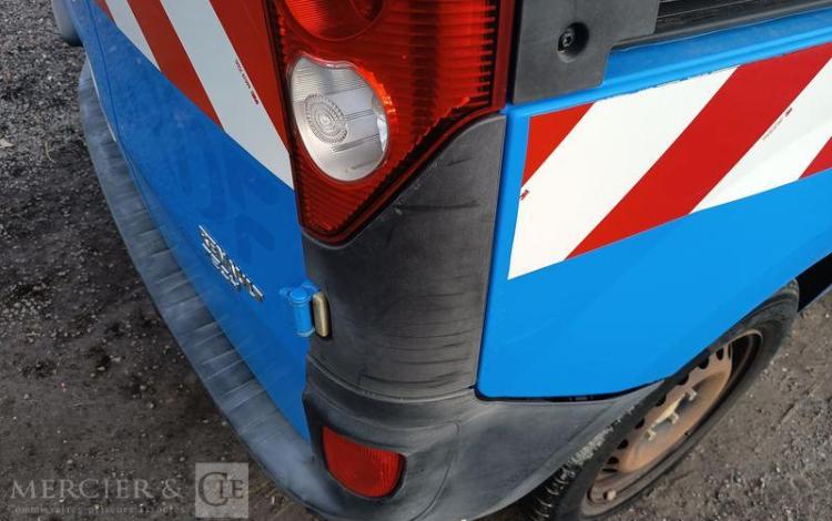 RENAULT KANGOO II EXPRESS (VU) 1.5 DCI 70 CV – DIESEL – 224159 KMS – ANNEE 2012 BLEU CA-021-CY