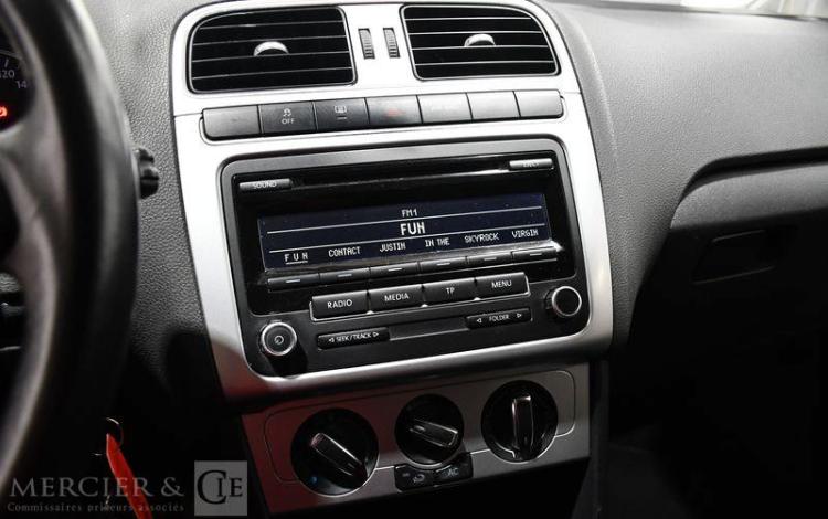VOLKSWAGEN POLO 1,6 TDI 90 MATCH BLANC CH-585-EF
