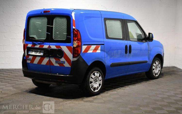FIAT DOBLO GNV BLEU CK-160-JE