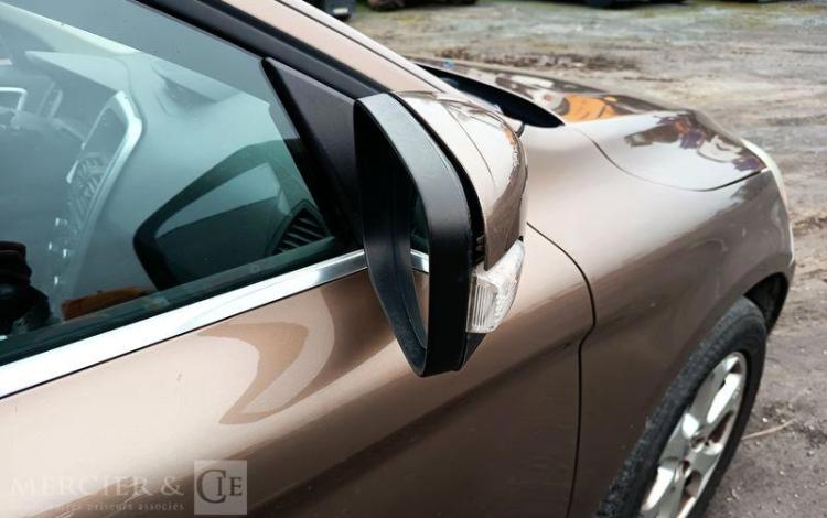 VOLVO XC60 2,4 D5 185 SUMMUM AWD GEARTRONIC BVA DIESEL – 215574 KMS – ANNEE 2010 MARRON CL-432-KW