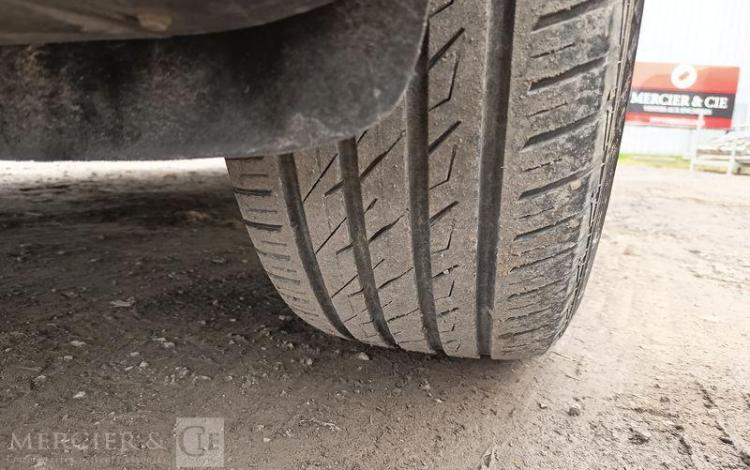 VOLVO XC60 2,4 D5 185 SUMMUM AWD GEARTRONIC BVA DIESEL – 215574 KMS – ANNEE 2010 MARRON CL-432-KW