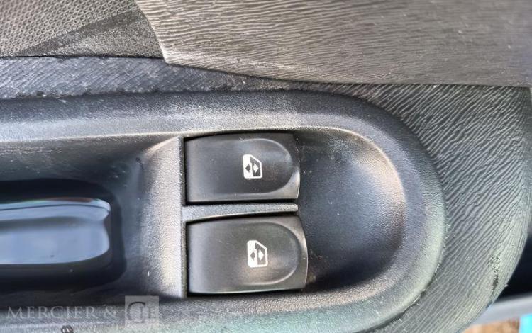 RENAULT TWINGO DCI  CM-097-JS