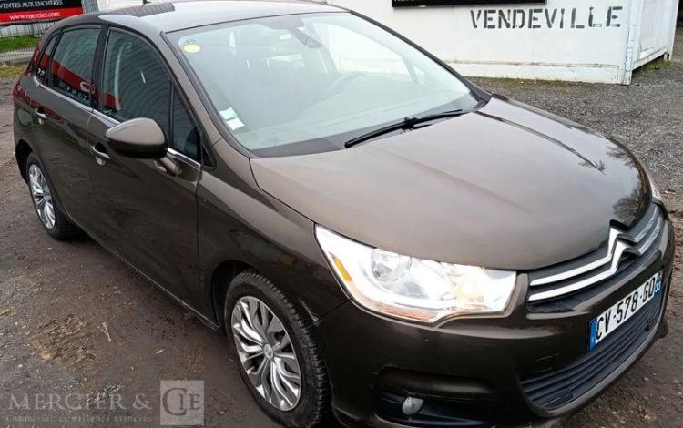 CITROEN C4 1.6 E-HDI 110 AIRDREAM BUSINESS BMP – DIESEL – 178411 KMS – ANNEE 2013 MARRON CV-578-GQ