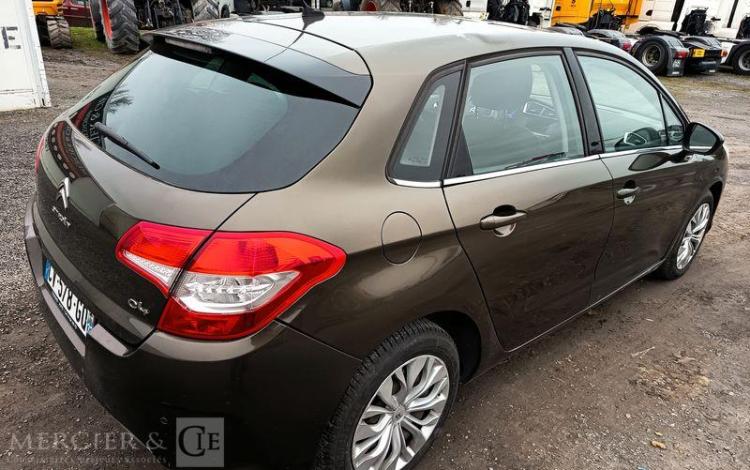 CITROEN C4 1.6 E-HDI 110 AIRDREAM BUSINESS BMP – DIESEL – 178411 KMS – ANNEE 2013 MARRON CV-578-GQ