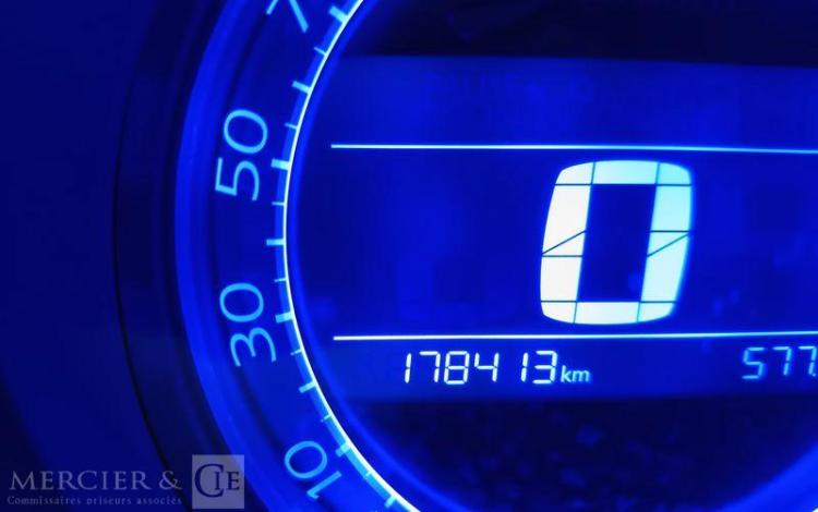 CITROEN C4 1.6 E-HDI 110 AIRDREAM BUSINESS BMP – DIESEL – 178411 KMS – ANNEE 2013 MARRON CV-578-GQ