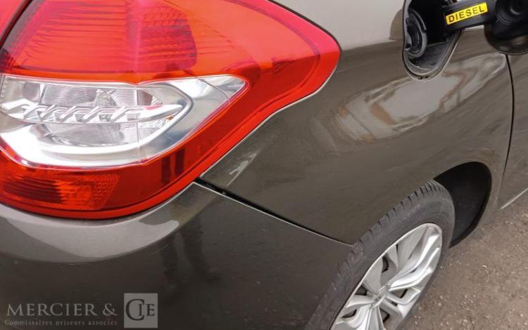 CITROEN C4 1.6 E-HDI 110 AIRDREAM BUSINESS BMP – DIESEL – 178411 KMS – ANNEE 2013 MARRON CV-578-GQ