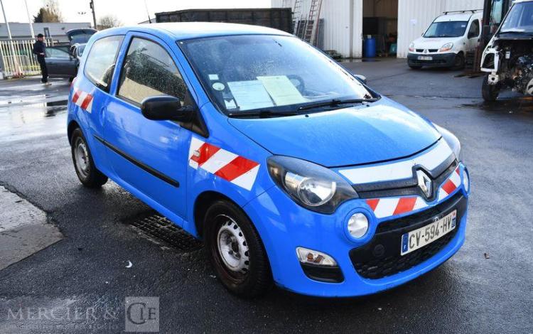 RENAULT TWINGO II  CV-594-HV