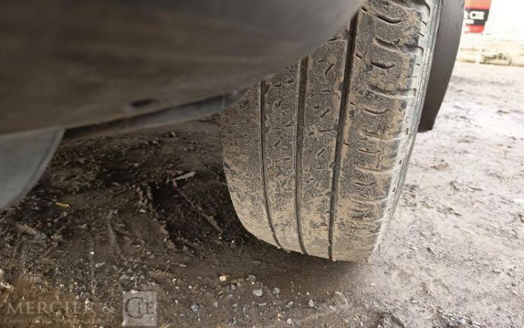 MERCEDES SPRINTER II 2,2D 129 CV BENNE AVEC COFFRE ACIER DIESEL – 171526 KMS – ANNEE 2013 ROUGE CZ-452-QJ