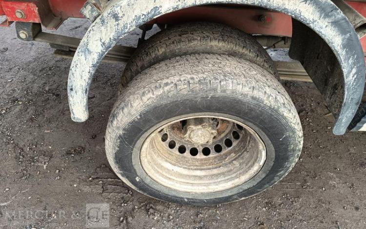 MERCEDES SPRINTER II 2,2D 129 CV BENNE AVEC COFFRE ACIER DIESEL – 171526 KMS – ANNEE 2013 ROUGE CZ-452-QJ