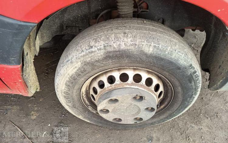 MERCEDES SPRINTER II 2,2D 129 CV BENNE AVEC COFFRE ACIER DIESEL – 171526 KMS – ANNEE 2013 ROUGE CZ-452-QJ