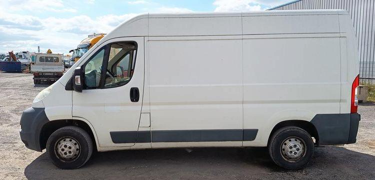 PEUGEOT BOXER FOURGON 335 2.2 HDI 130 L2H2 PACK PLUS CD CLIM BLANC DA-082-JQ