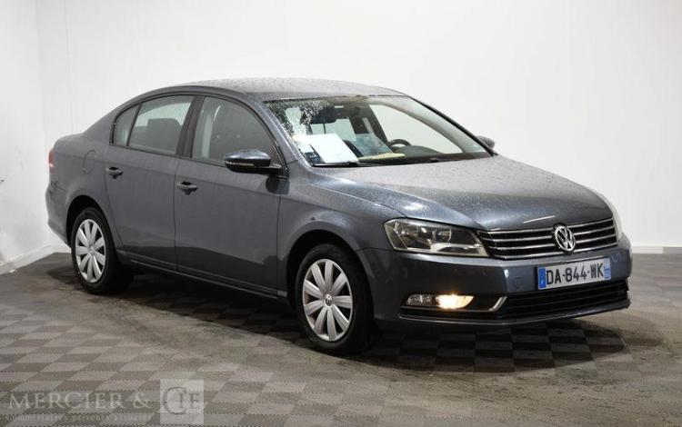VOLKSWAGEN PASSAT 1,6 TDI 105 BLUEMOTION TREND LINE GRIS DA-844-WK