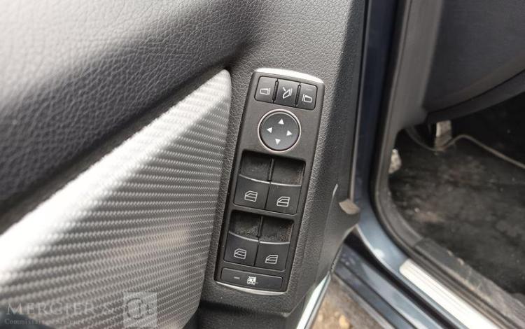 MERCEDES CLASSE GLK 2,2 220 CDI 170 BLUEFFICIENCY SPORT 4 MATIC 7G-TRONIC – ANNEE 2013 BLEU DB-333-SN