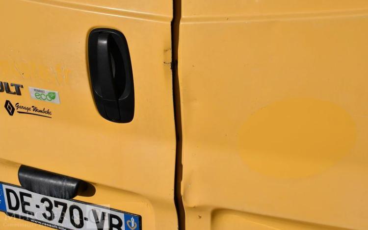 RENAULT TRAFIC L1H1 DCI 90 OPTI CONSO CONFORT TOLE JAUNE DE-370-VB