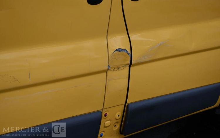 RENAULT TRAFIC L1H1 DCI 90 OPTI CONSO CONFORT TOLE JAUNE DE-793-VA