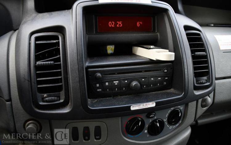 RENAULT TRAFIC L1H1 DCI 90 OPTI CONSO CONFORT TOLE JAUNE DE-793-VA