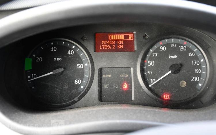 RENAULT TRAFIC L1H1 DCI 90 OPTI CONSO CONFORT TOLE JAUNE DE-793-VA