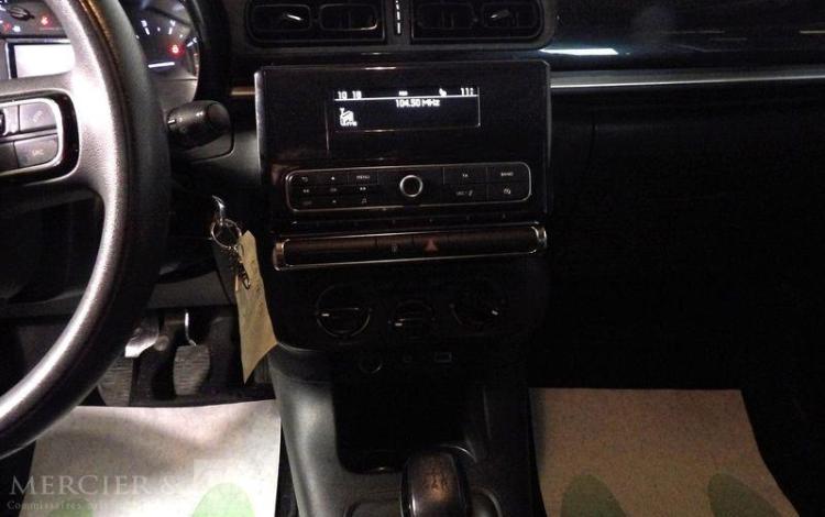 TOYOTA YARIS 1,4 D4D 90 LUNA PACK BVA BLANC DG-027-JT