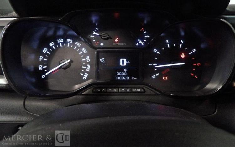 TOYOTA YARIS 1,4 D4D 90 LUNA PACK BVA BLANC DG-027-JT