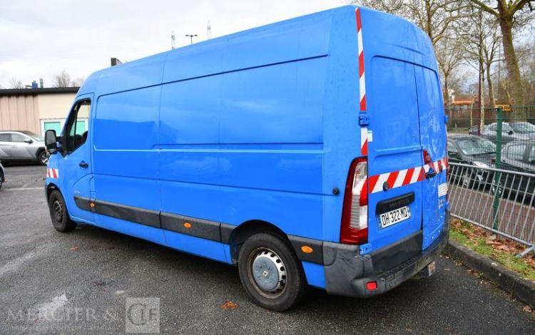 RENAULT MASTER DCI BLEU DH-322-MQ