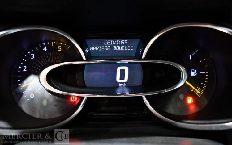 RENAULT CLIO IV NOIR DJ-866-SK