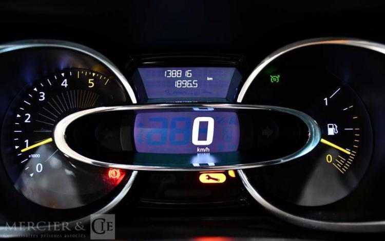 RENAULT CLIO 1.5 DCI 90CH ENERGY INTENS ROUGE DM-323-VJ