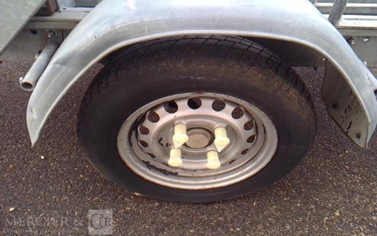 ECIM REMORQUE PORTE PANNEAU 1 ESSIEU PTAC 750KG ALU DQ-497-WK