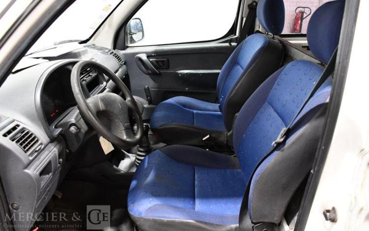 CITROEN BERLINGO  1.9 D 70ch BLANC DT-472-DD