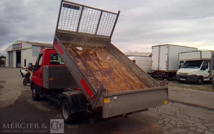 IVECO DAILY 35C13 BENNE SIMPLE CABINE COFFRE  DT-533-NR