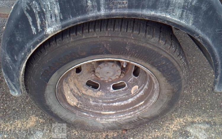 IVECO DAILY 35-130 BENNE SIMPLE CABINE COFFRE ROUGE DT-533-NR