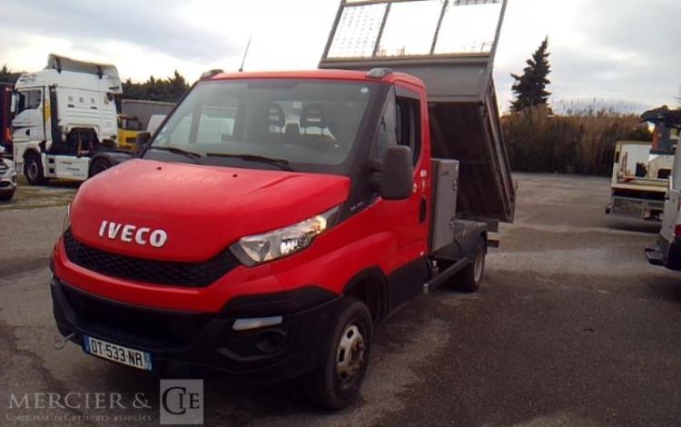 IVECO DAILY 35C13 BENNE SIMPLE CABINE COFFRE  DT-533-NR