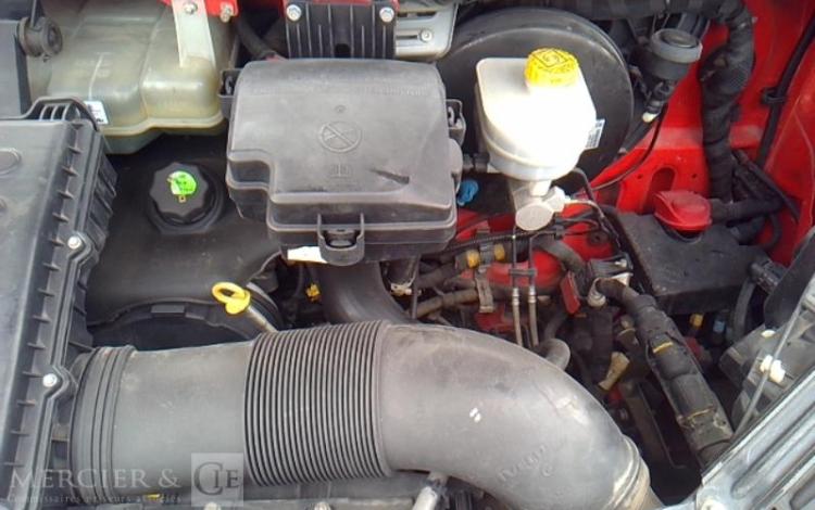 IVECO DAILY 35-130 BENNE SIMPLE CABINE COFFRE ROUGE DT-533-NR