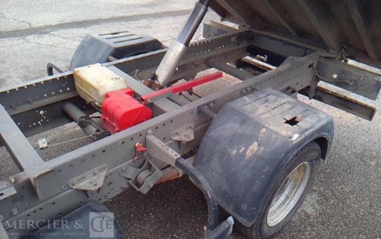 IVECO DAILY 35C13 BENNE SIMPLE CABINE COFFRE  DT-533-NR