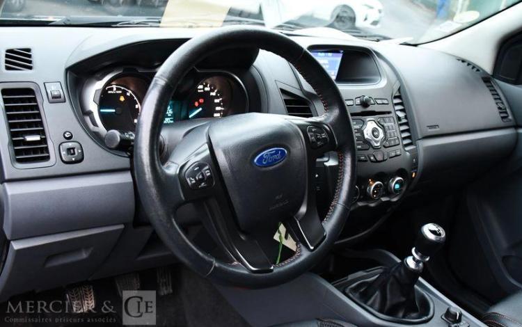 FORD RANGER SUPER CABINE 3.2 TDCI 200ch XLT WILDTRAK NOIR DV-001-PJ