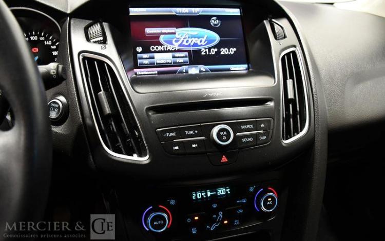 FORD FOCUS 1,0 ECOBOOST SCTI 125 TITANIUM-X S&S BLEU DY-019-KJ
