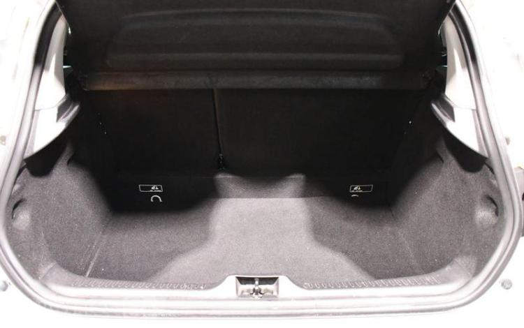 RENAULT CLIO 1.5 DCI 75CH LIMITED BLANC EB-001-MN