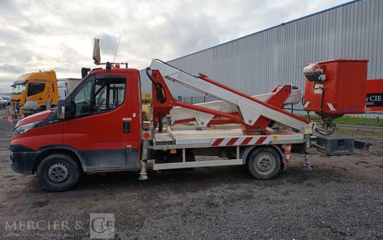 MULTITEL DAILY AVEC NACELLE MULTITEL MX170 16M – NON ROULANT  EC-822-KC