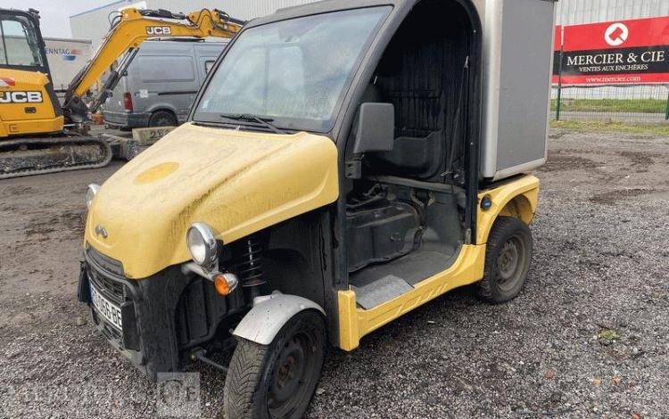 LIGIER QUADEO BE SUN ELECTRIQUE 11CV BOITE AUTO JAUNE ED-066-BE