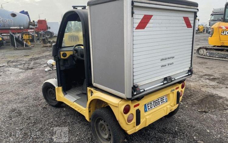 LIGIER QUADEO BE SUN ELECTRIQUE 11CV BOITE AUTO JAUNE ED-066-BE