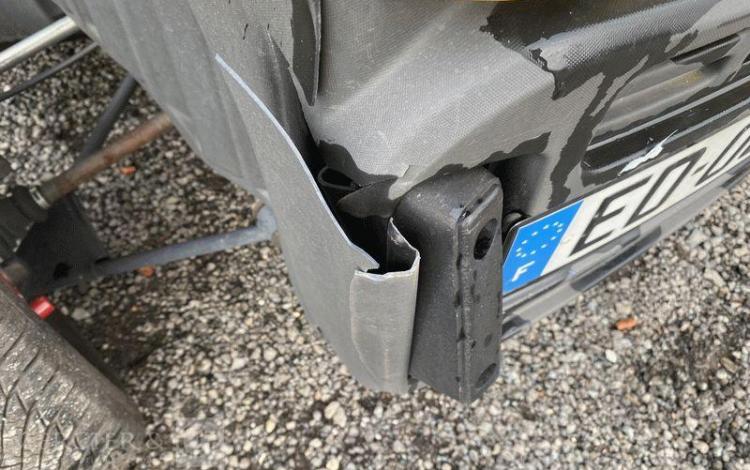 LIGIER QUADEO BE SUN ELECTRIQUE 11CV BOITE AUTO JAUNE ED-066-BE