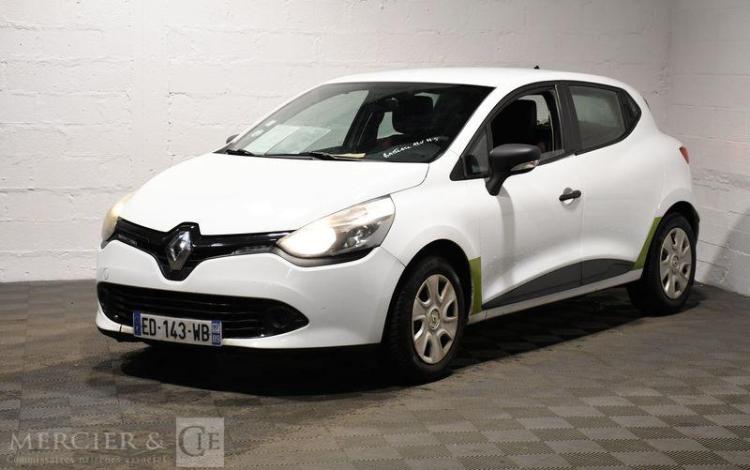 RENAULT CLIO BLANC ED-143-WB