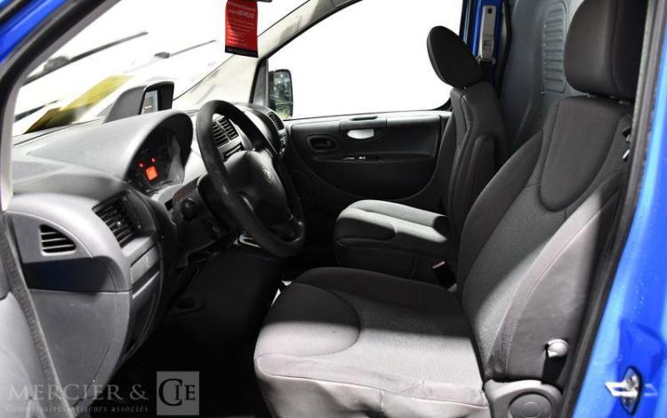PEUGEOT EXPERT HDI BLEU ED-715-GV
