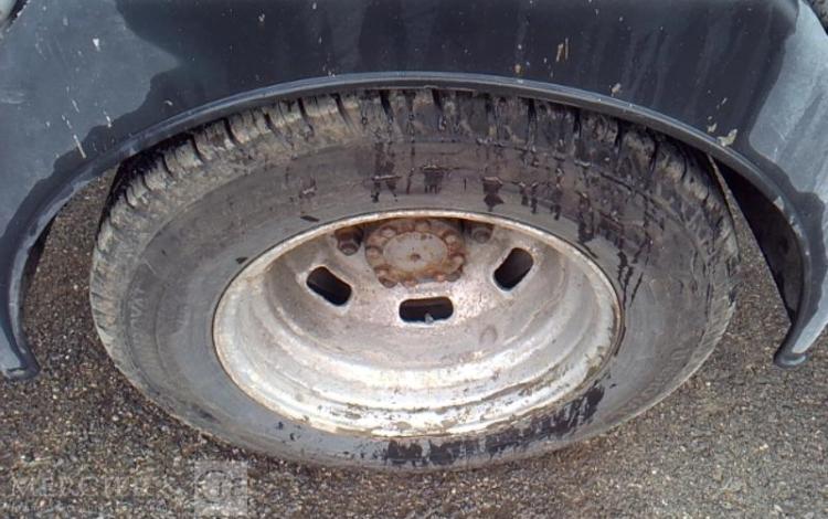 IVECO 35-130 BENNE SIMPLE CABINE COFFRE ROUGE EF-572-FT