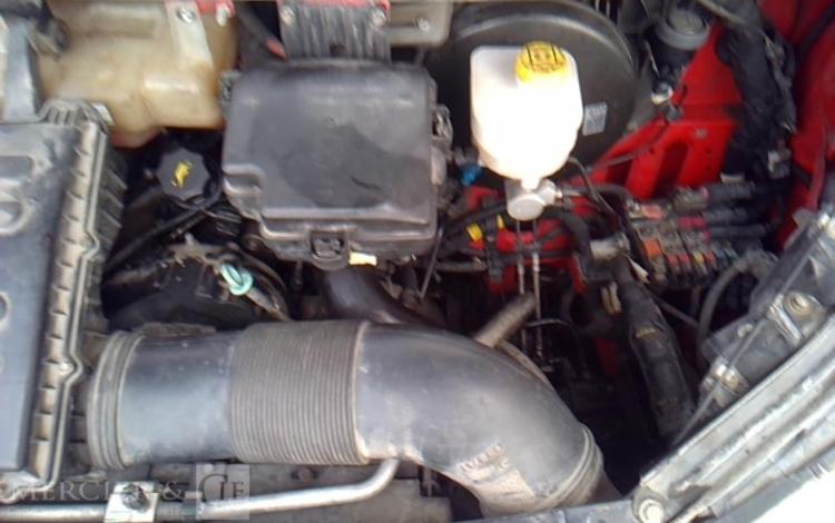 IVECO 35-130 BENNE SIMPLE CABINE COFFRE ROUGE EF-572-FT