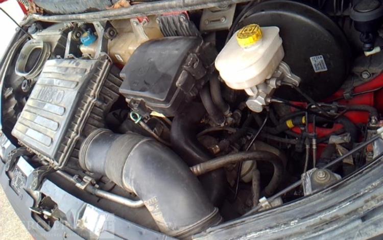 IVECO 35-130 BENNE SIMPLE CABINE COFFRE ROUGE EF-572-FT