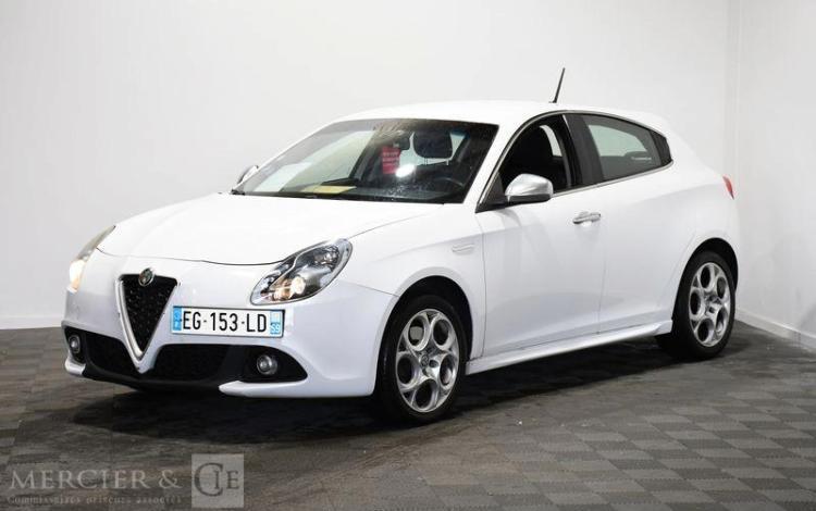 ALFAROMEO GIULIETTA 1,4 T 150 CH PROGRESSION BLANC EG-153-LD