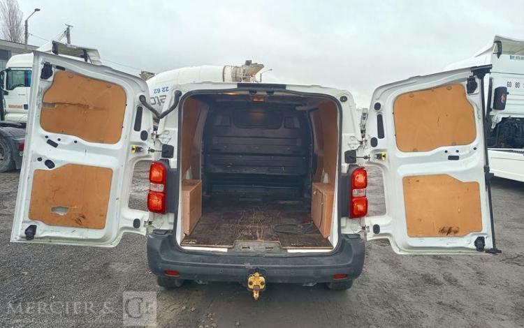 PEUGEOT EXPERT FOURGON 2.0 BLUEHDI 120 L2 PREMIUM PACK – DIESEL – 155626 KMS -ANNEE 2017 BLANC EJ-186-PG