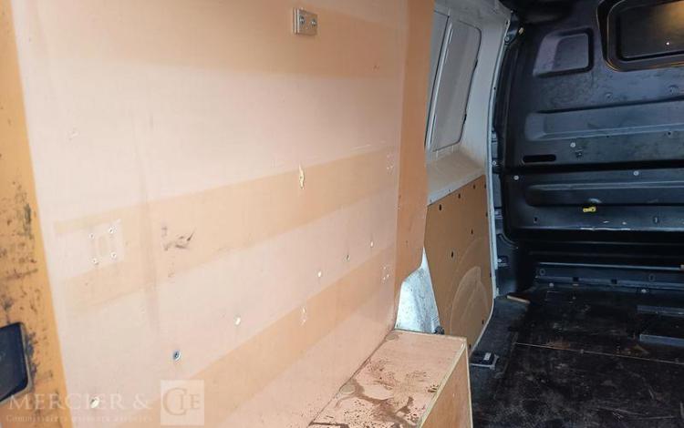 PEUGEOT EXPERT FOURGON 2.0 BLUEHDI 120 L2 PREMIUM PACK – DIESEL – 155626 KMS -ANNEE 2017 BLANC EJ-186-PG