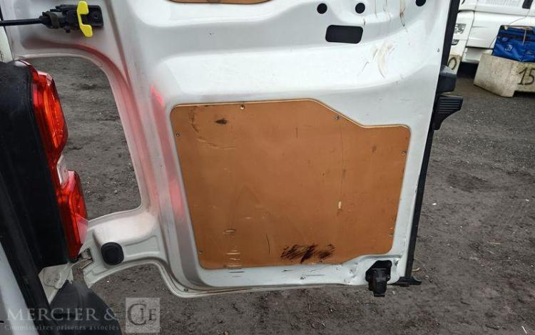 PEUGEOT EXPERT FOURGON 2.0 BLUEHDI 120 L2 PREMIUM PACK – DIESEL – 155626 KMS -ANNEE 2017 BLANC EJ-186-PG