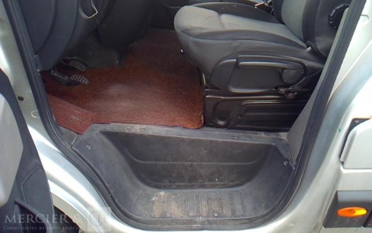 NISSAN NV400 FOURGON 2.3 DCI 170 3500 L3H2 BV6 GRIS EJ-761-NT